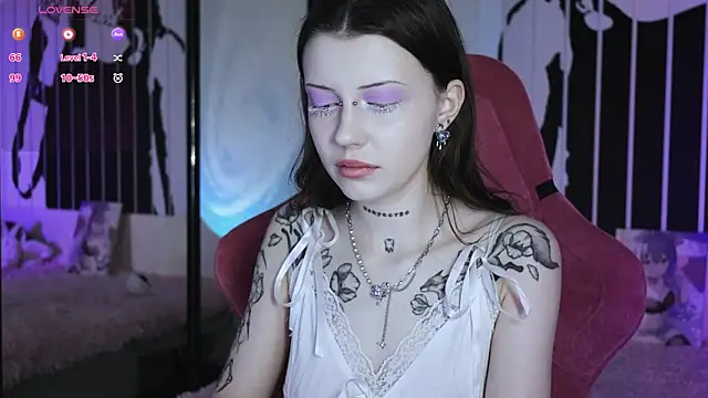 prettybones online show from 02/25/25, 10:07