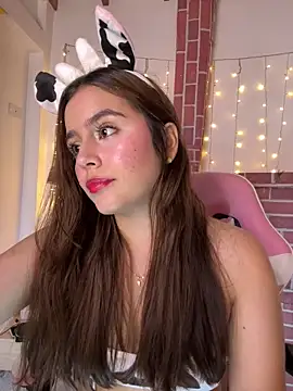 Snapshot of Juanelopez1 chatting on 03/20/26, 03:33 Juanelopez1 online show from 03/20/26, 03:33