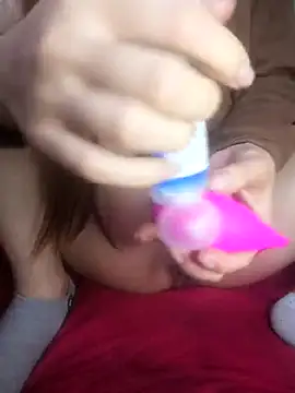 Snapshot of -Almira- chatting on 02/20/25, 05:18 -Almira- online show from 02/20/25, 05:18