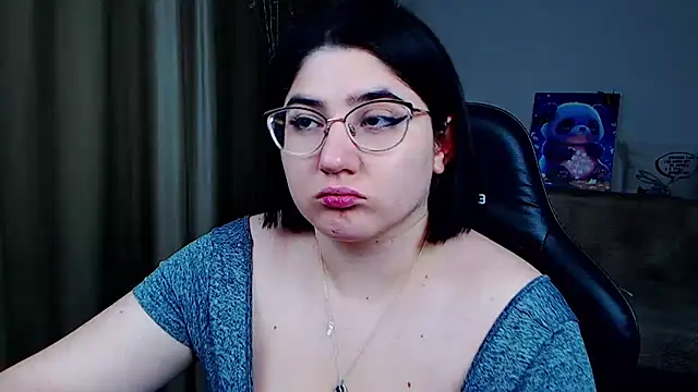 Snapshot of Crazy_Bunya chatting on 12/14/24, 02:21 Crazy Bunya online show from 12/14/24, 02:21