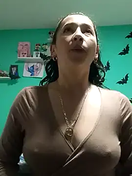 emilypoppy3 online show from 12/28/24, 03:04