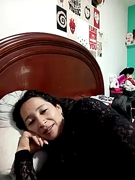 emilypoppy3 online show from 10/02/25, 01:12