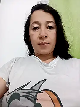 emilypoppy3 online show from 02/15/26, 11:19