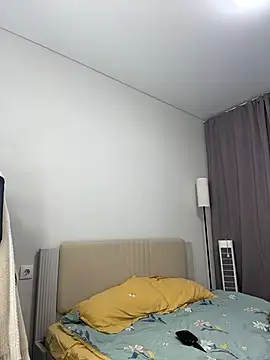 NewLale online show from 12/05/25, 03:04