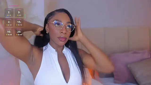 Snapshot of aprilebony_ chatting on 05/15/26, 10:44 aprilebony online show from 05/15/26, 10:44