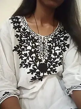 Snapshot of Kumkum_36 chatting on 02/23/26, 04:54 Kumkum 36 online show from 02/23/26, 04:54