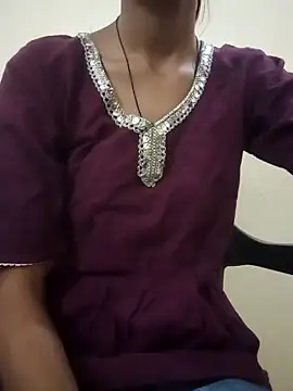 Snapshot of Kumkum_36 chatting on 03/02/26, 04:36 Kumkum 36 online show from 03/02/26, 04:36