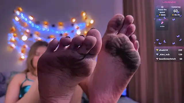 Femdom Lola online show from 12/05/24, 08:44