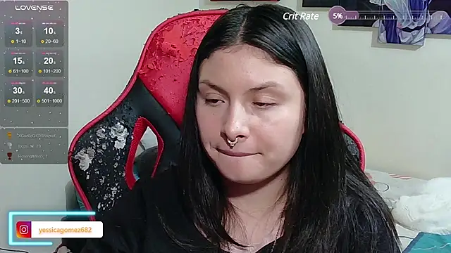 Snapshot of jessica_gomez chatting on 02/11/25, 11:22 jessica gomez online show from 02/11/25, 11:22