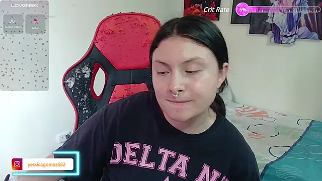 Snapshot of jessica_gomez chatting on 02/27/25, 10:09 jessica gomez online show from 02/27/25, 10:09
