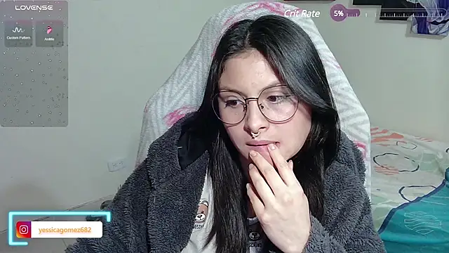 Snapshot of jessica_gomez chatting on 03/04/25, 11:54 jessica gomez online show from 03/04/25, 11:54