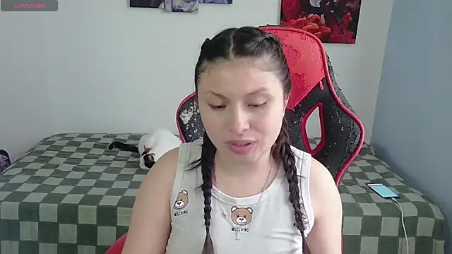 Snapshot of jessica_gomez chatting on 12/02/25, 09:54 jessica gomez online show from 12/02/25, 09:54