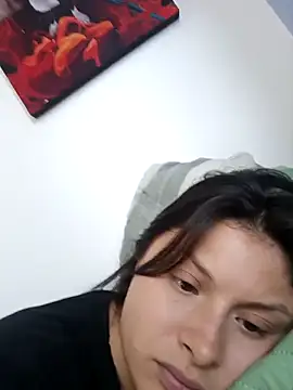 Snapshot of jessica_gomez chatting on 12/19/25, 07:21 jessica gomez online show from 12/19/25, 07:21