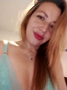 Snapshot of edithhermosa chatting on 03/06/25, 01:57 edithhermosa online show from 03/06/25, 01:57