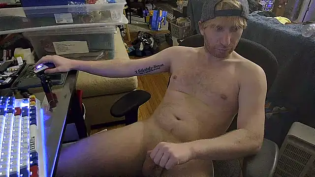 Snapshot of ryderswell123 chatting on 12/09/24, 09:28 ryderswell123 online show from 12/09/24, 09:28