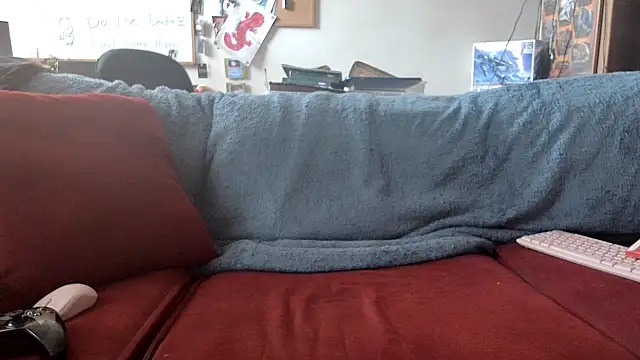 Snapshot of ryderswell123 chatting on 01/09/25, 06:15 ryderswell123 online show from 01/09/25, 06:15