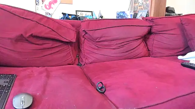 Snapshot of ryderswell123 chatting on 09/14/25, 05:12 ryderswell123 online show from 09/14/25, 05:12