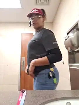 samone9 online show from 02/22/25, 09:04