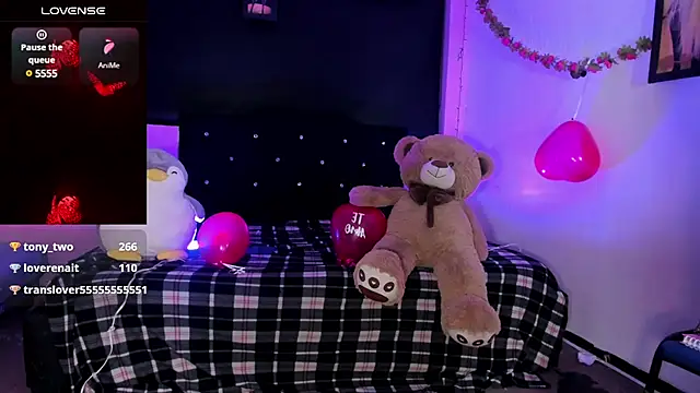 Snapshot of rosedewitt chatting on 02/14/25, 10:59 rosedewitt online show from 02/14/25, 10:59