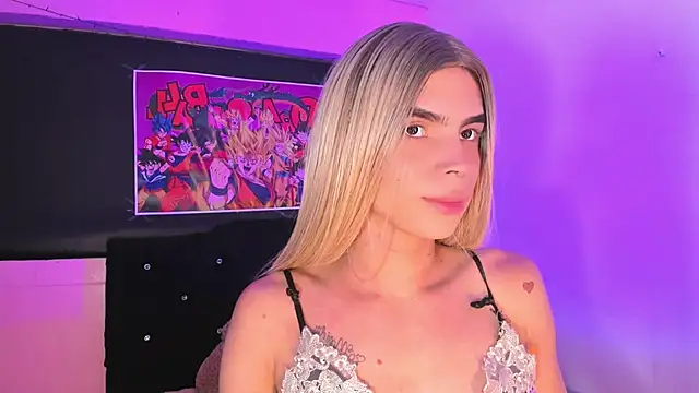 Snapshot of rosedewitt chatting on 03/22/25, 11:11 rosedewitt online show from 03/22/25, 11:11