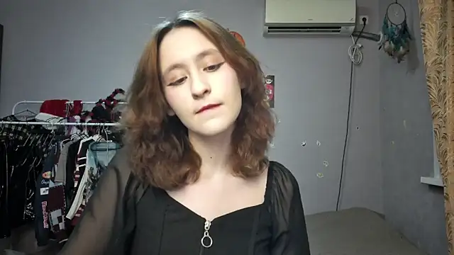 JoannaTompson online show from 02/18/25, 01:10