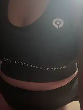 Snapshot of SEXY-ZENA chatting on 02/19/25, 02:44 SEXY-ZENA online show from 02/19/25, 02:44