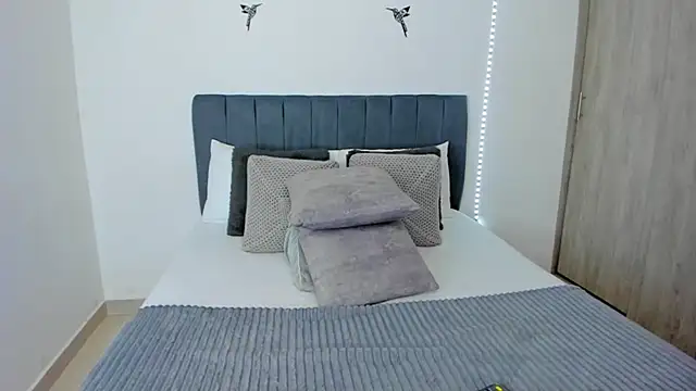 im sarah34 online show from 02/22/26, 04:02