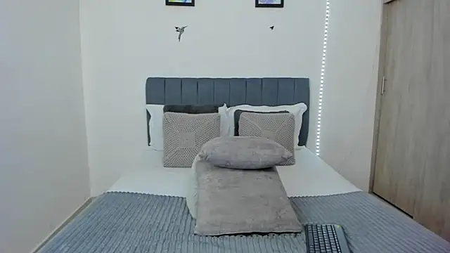 im sarah34 online show from 03/28/26, 08:41