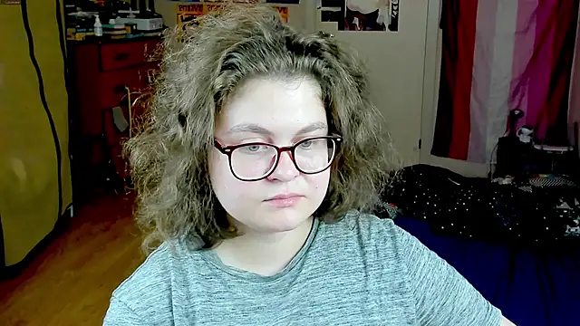 Sashy Way online show from 10/10/25, 08:19