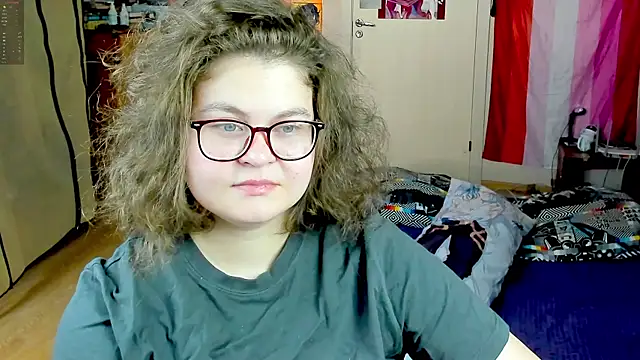 Sashy Way online show from 11/04/25, 10:47