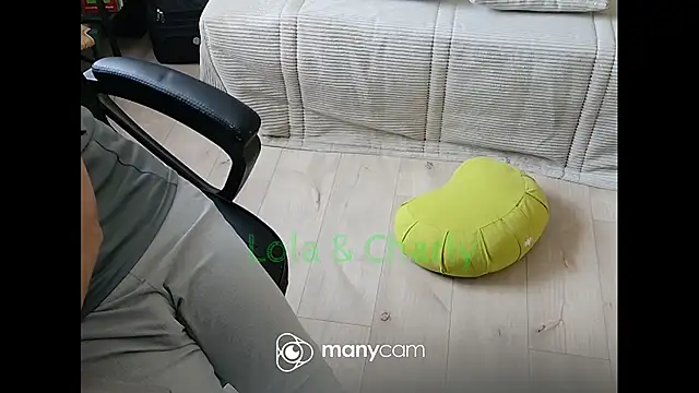 lolacharlyxh online show from 11/11/25, 12:05