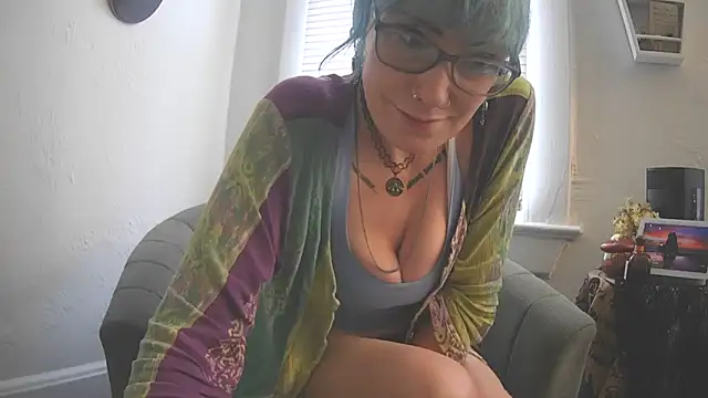 Emily0903 online show from 06/28/26, 11:49