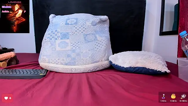 Snapshot of kandy-Jhonson chatting on 10/16/25, 02:40 kandy-Jhonson online show from 10/16/25, 02:40