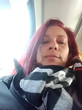 Snapshot of ada_mclaine chatting on 10/11/25, 10:47 ada mclaine online show from 10/11/25, 10:47