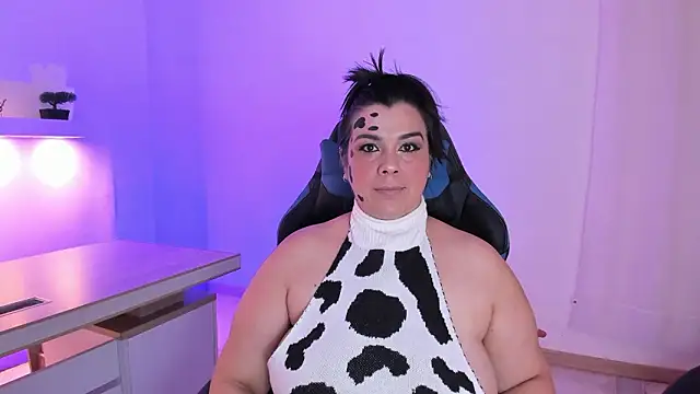 Snapshot of martina_foxy_ chatting on 03/13/26, 12:12 martina foxy online show from 03/13/26, 12:12