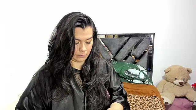 Snapshot of martina_foxy_ chatting on 04/02/26, 09:40 martina foxy online show from 04/02/26, 09:40