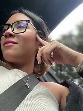 Mila Morgan online show from 03/17/25, 06:32