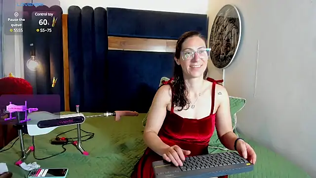 Snapshot of Andromeda-jade chatting on 12/08/24, 06:01 Andromeda-jade online show from 12/08/24, 06:01