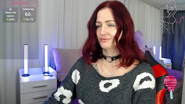 ElisaJane online show from 12/20/24, 09:17