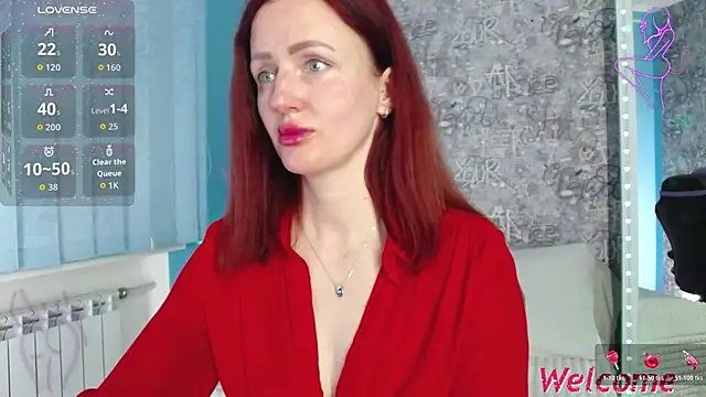 Snapshot of ElisaJane chatting on 04/02/26, 08:39 ElisaJane online show from 04/02/26, 08:39