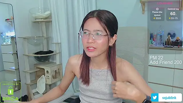 littlemiilk online show from 11/12/25, 07:53