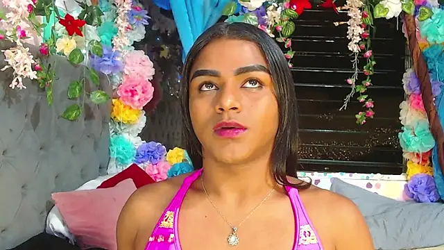 Karly coffe online show from 10/19/25, 05:30