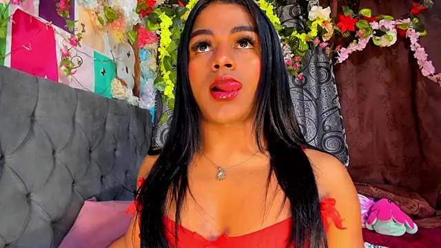 Karly coffe online show from 07/18/26, 10:41
