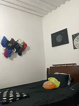 Twinscolom online show from 03/17/26, 12:30