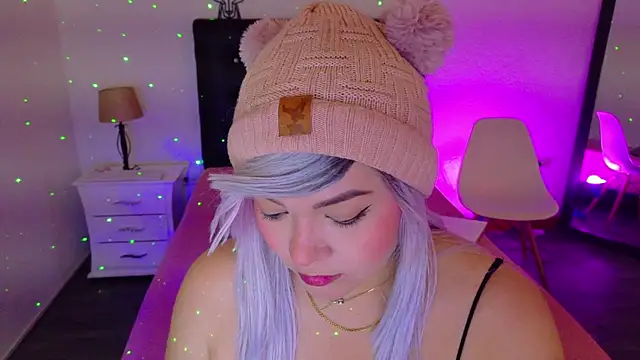 Cuckold lover69 online show from 01/07/25, 03:57