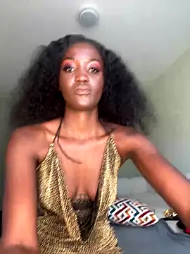 Snapshot of Fanclubbbbb chatting on 10/12/25, 06:34 Fanclubbbbb online show from 10/12/25, 06:34