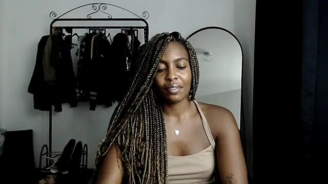 Snapshot of marisilva_br chatting on 01/09/25, 12:46 marisilva br online show from 01/09/25, 12:46