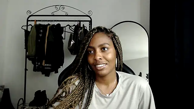 Snapshot of marisilva_br chatting on 01/15/25, 10:35 marisilva br online show from 01/15/25, 10:35