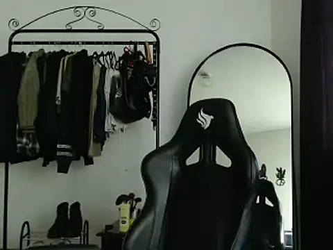 Snapshot of marisilva_br chatting on 01/21/25, 01:11 marisilva br online show from 01/21/25, 01:11