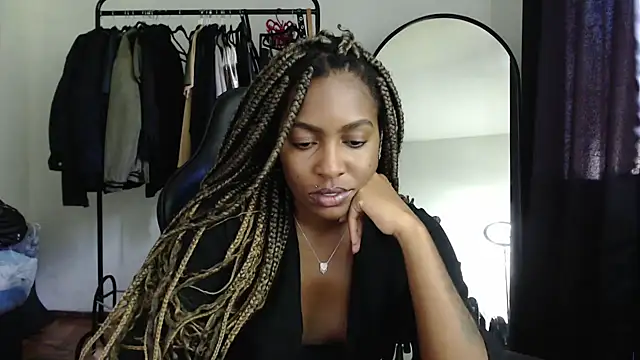 Snapshot of marisilva_br chatting on 02/03/25, 12:03 marisilva br online show from 02/03/25, 12:03